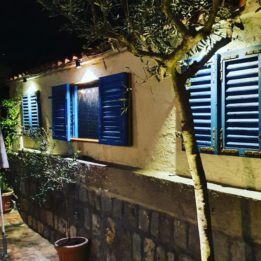 Villa Stella Rose لوستيكا المظهر الخارجي الصورة